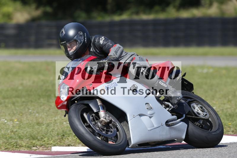 Archiv-2025/48 25.08.2025 Cornu Master School ADR/gruen-vert/3